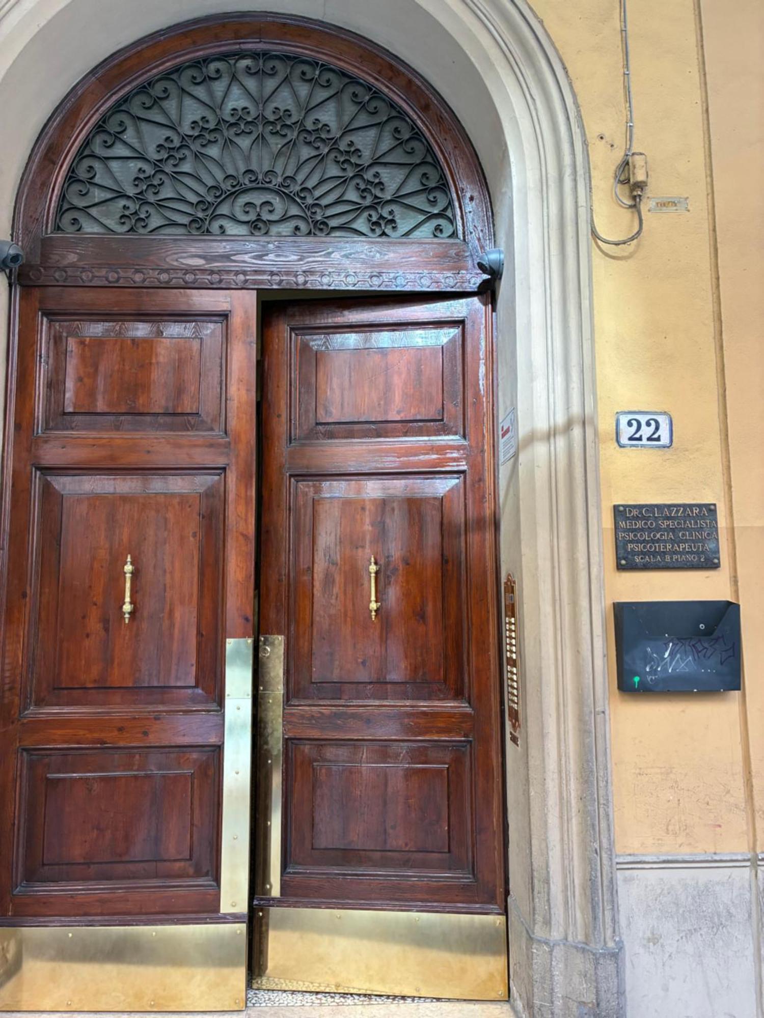 Whouse Large Suite Apartment Indipendenza — Photos 2
